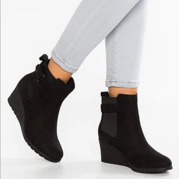 ugg indra ugg wedge winter boots